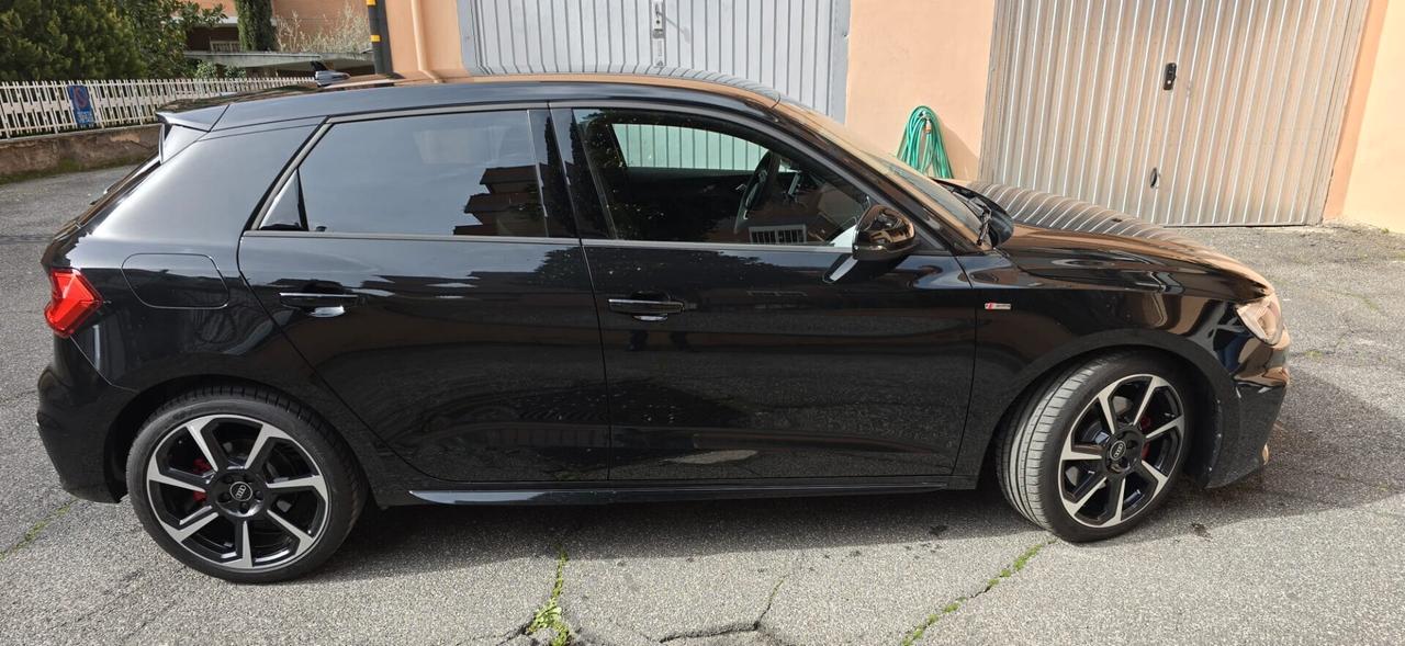 Audi A1 SPB 35 TFSI S tronic Identity Black