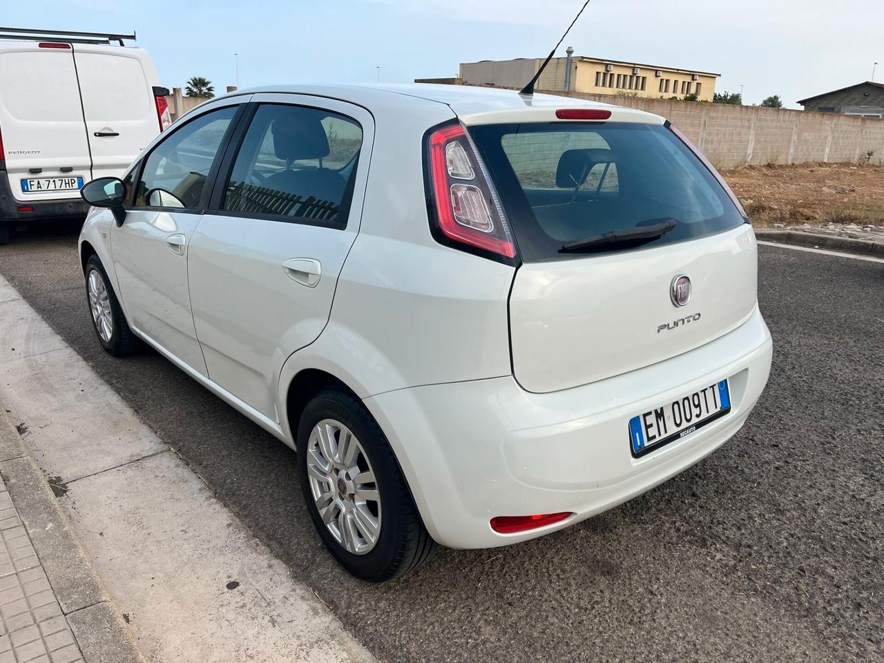 Fiat Punto 1.2 8V 5 porte 51KW 70CV 2012