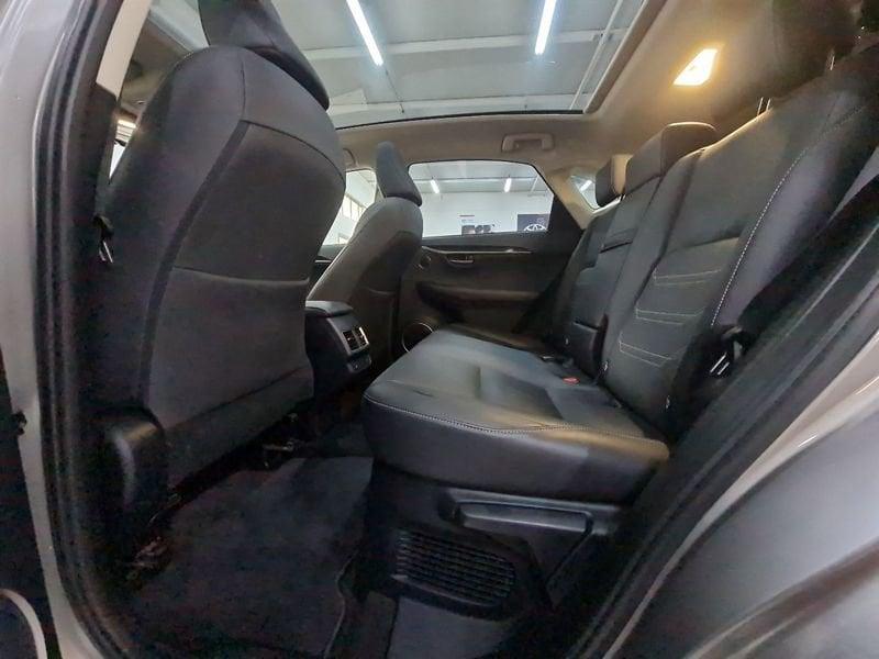 Lexus NX NX Hybrid 4WD Luxury