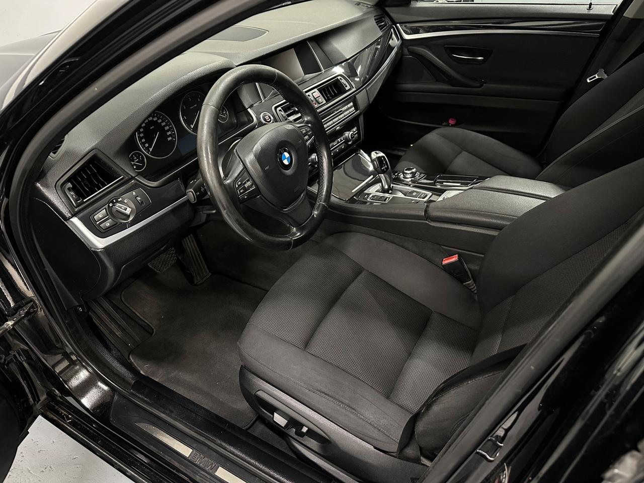 BMW SERIE 5 520D