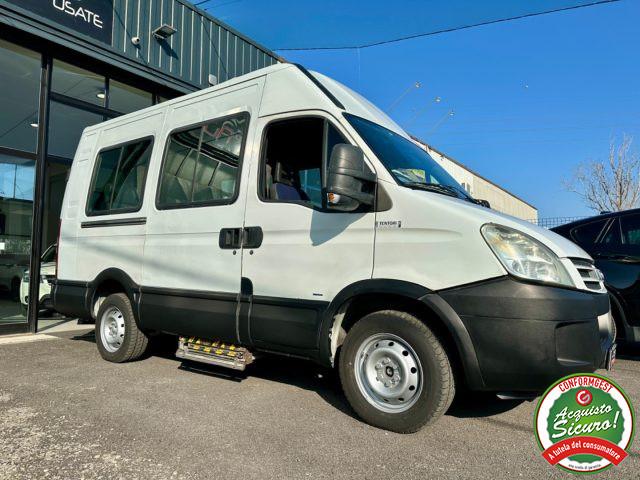 IVECO Daily 2.3 Hpt PC-TN Combi L *RAMPA PER HANDICAP*