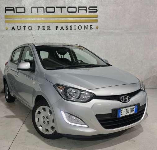 Hyundai i20 Benzina Neopatentati