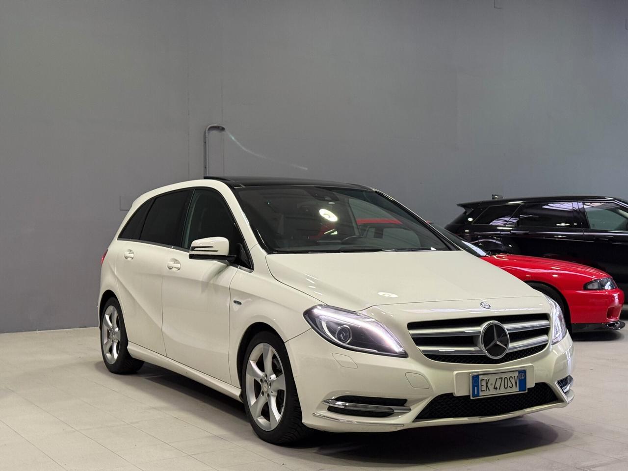 Mercedes-benz B 180 B 180 CDI BlueEFFICIENCY Premium neopatentati