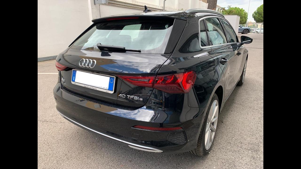 Audi AUDI A3 SPORTBACK 40 TFSI E S TRONIC