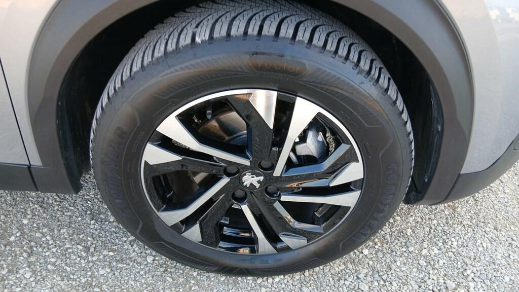 Peugeot 2008 1.5 BlueHDi Allure Pack EAT