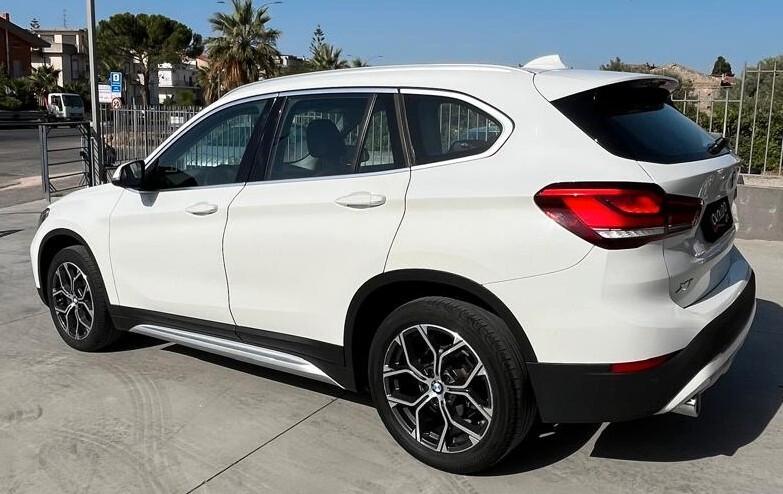 Bmw X1 sDrive18d xLine
