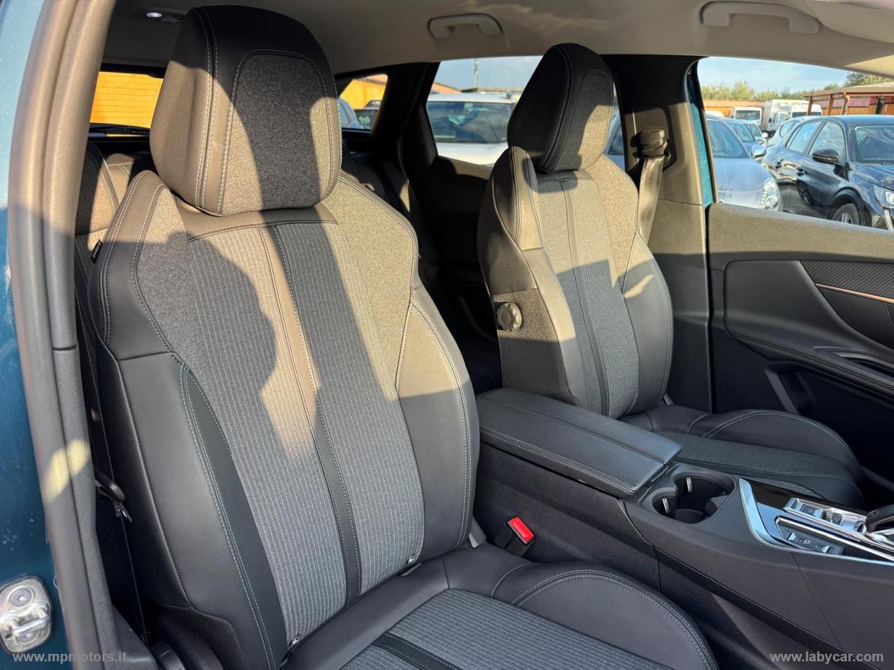 PEUGEOT 3008 ALLURE EAT8 1.5 HDi 130CV AUTOMATICA