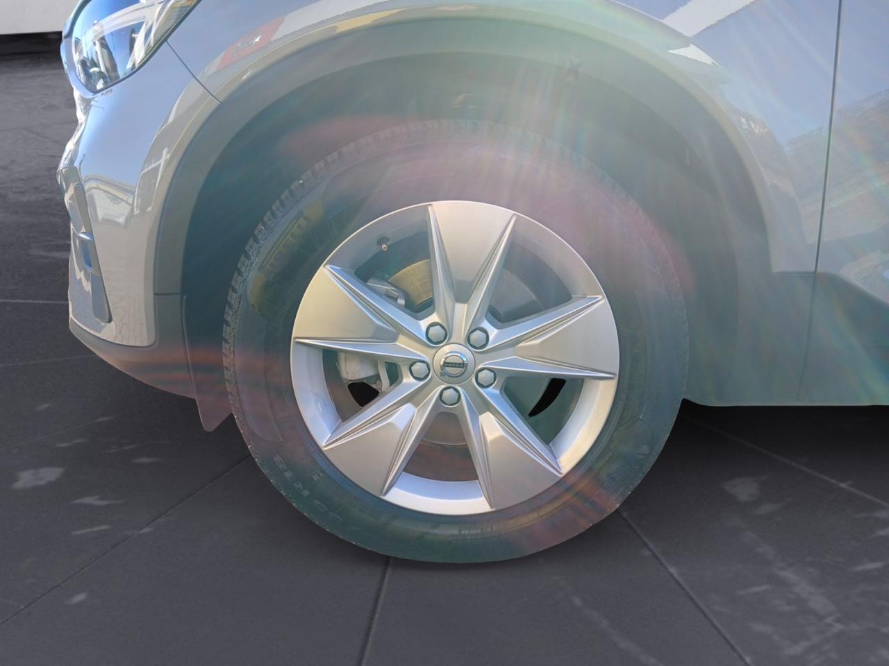 VOLVO XC40 2.0 b3 Core auto