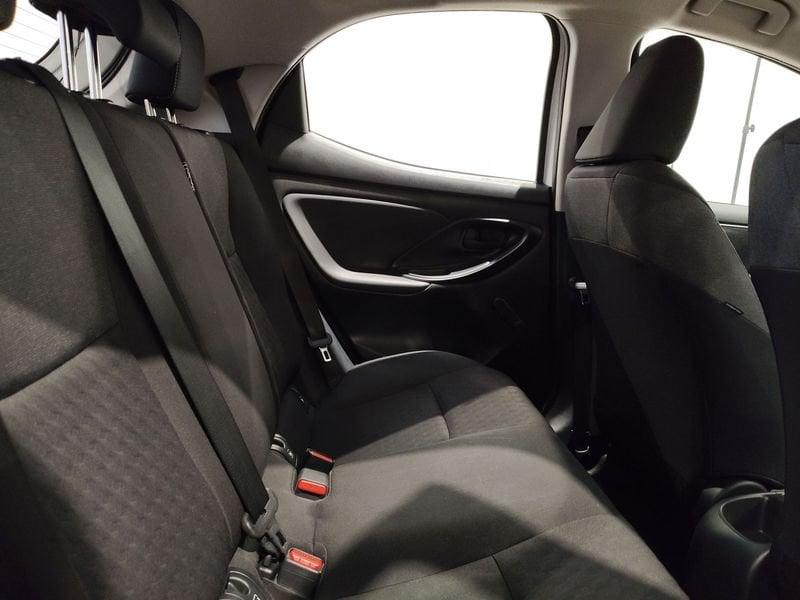 Toyota Yaris Yaris 1.0 5 porte Active