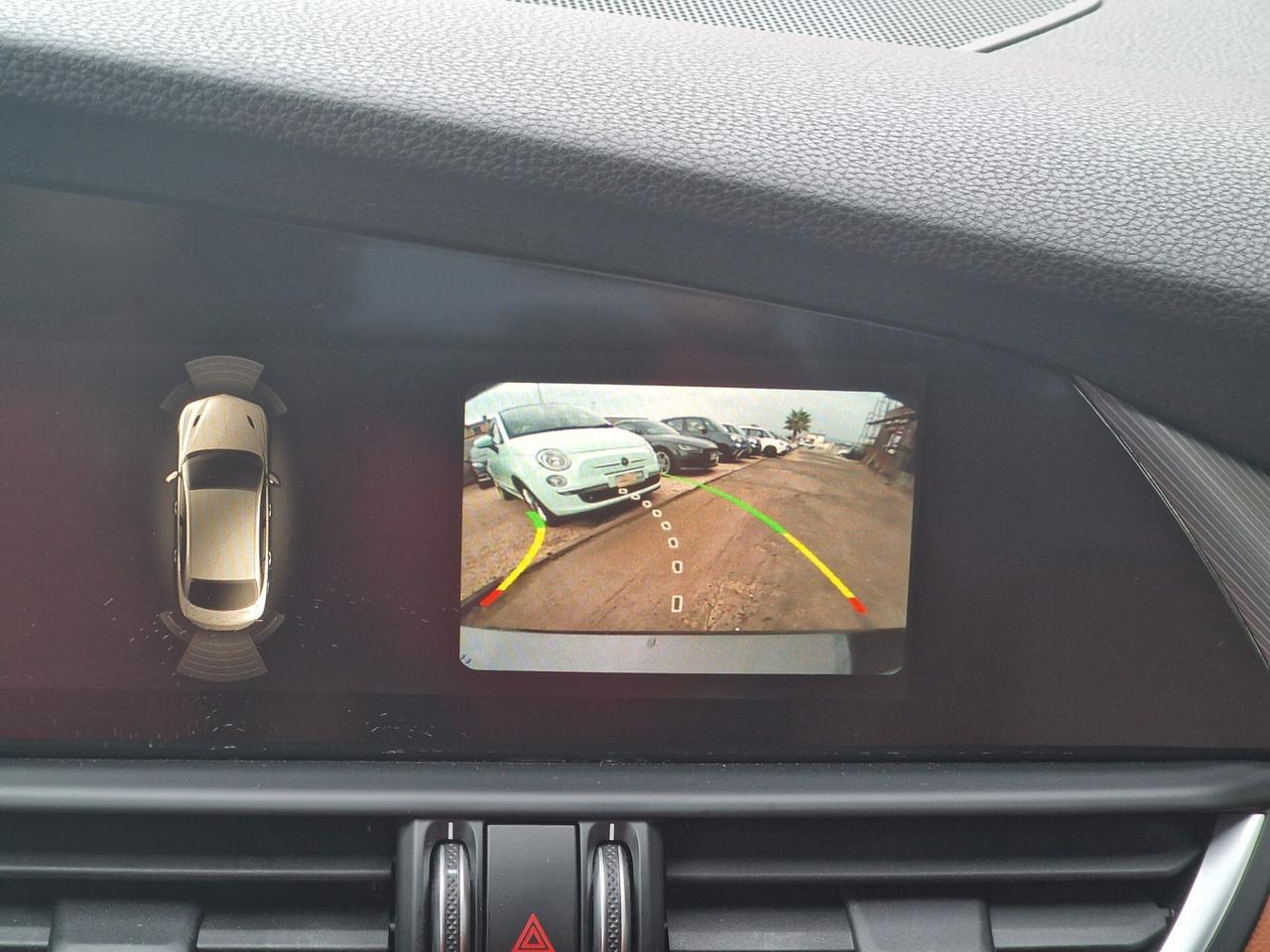 Alfa Romeo Giulia 2.2 Turbodiesel 150 CV AT8