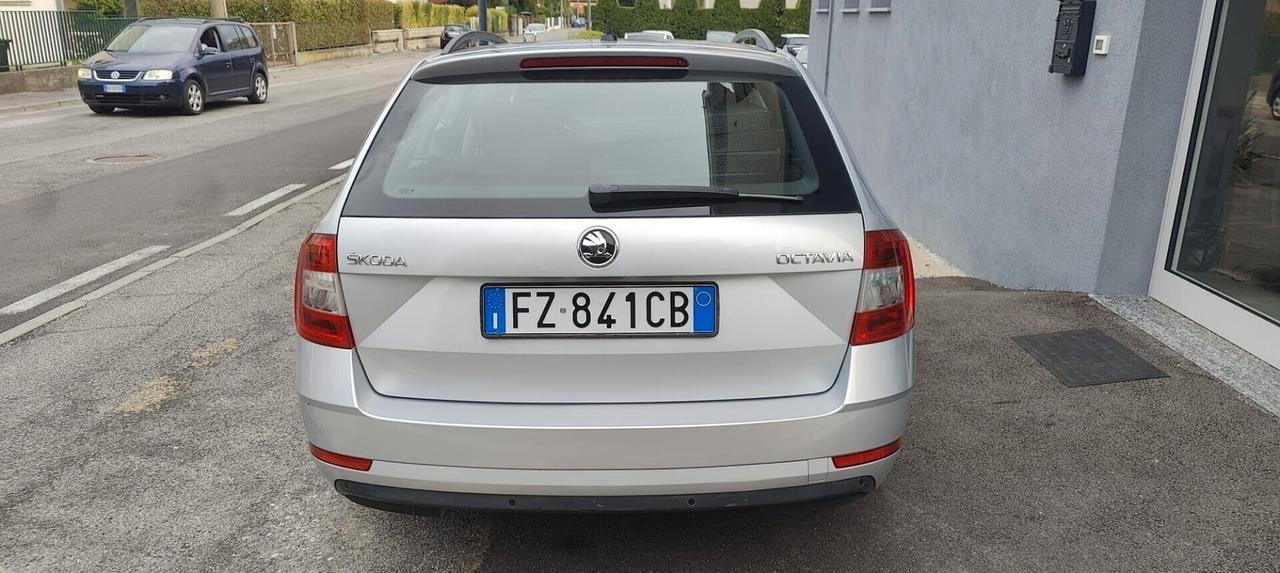 Skoda Octavia 1.5 DSG Wagon Ambition G-Tec