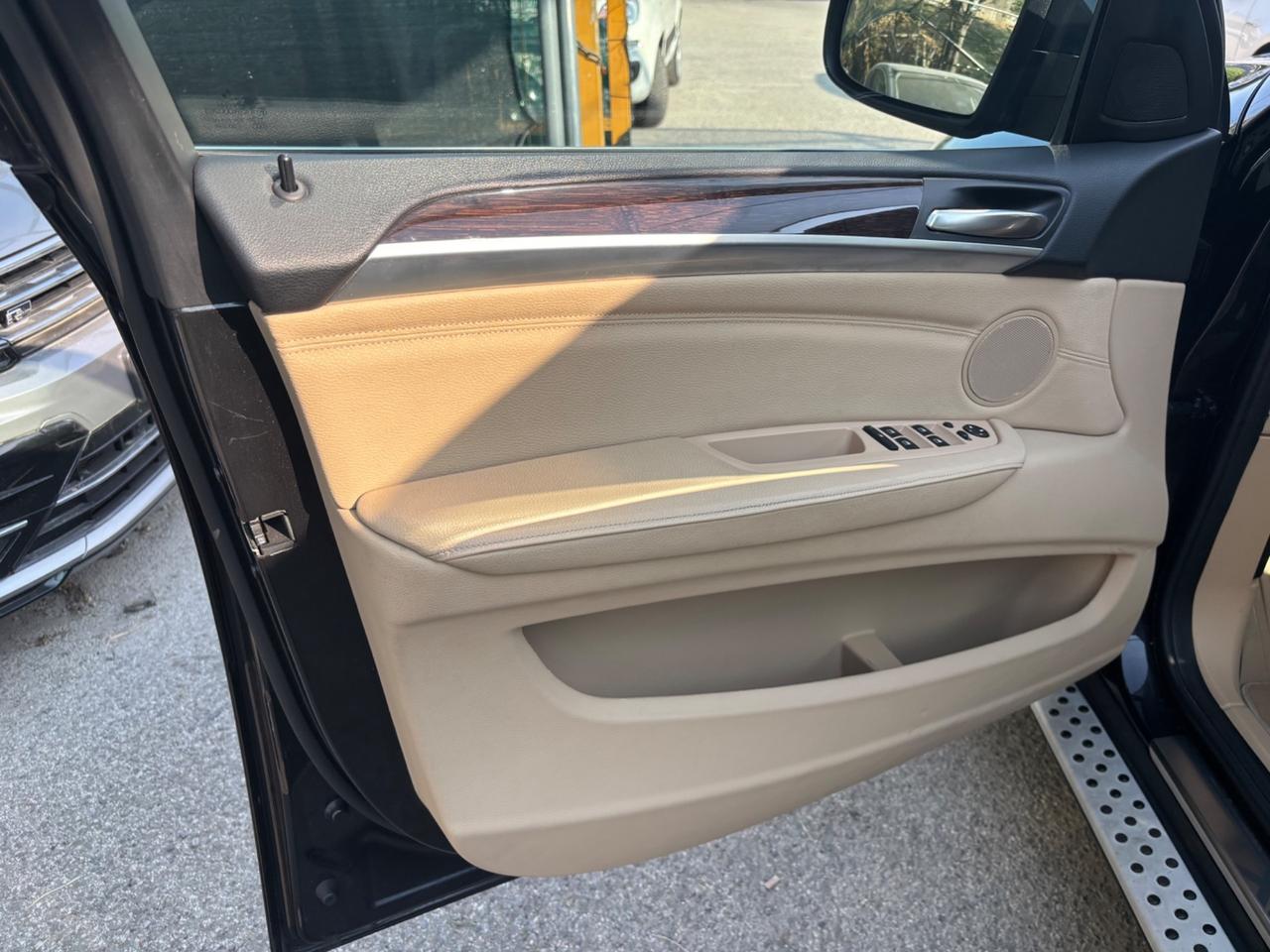 Bmw X6 xDrive30d Futura 129000km