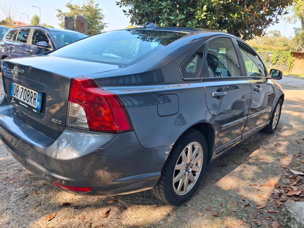 Volvo S40 2.0 D cat Summum