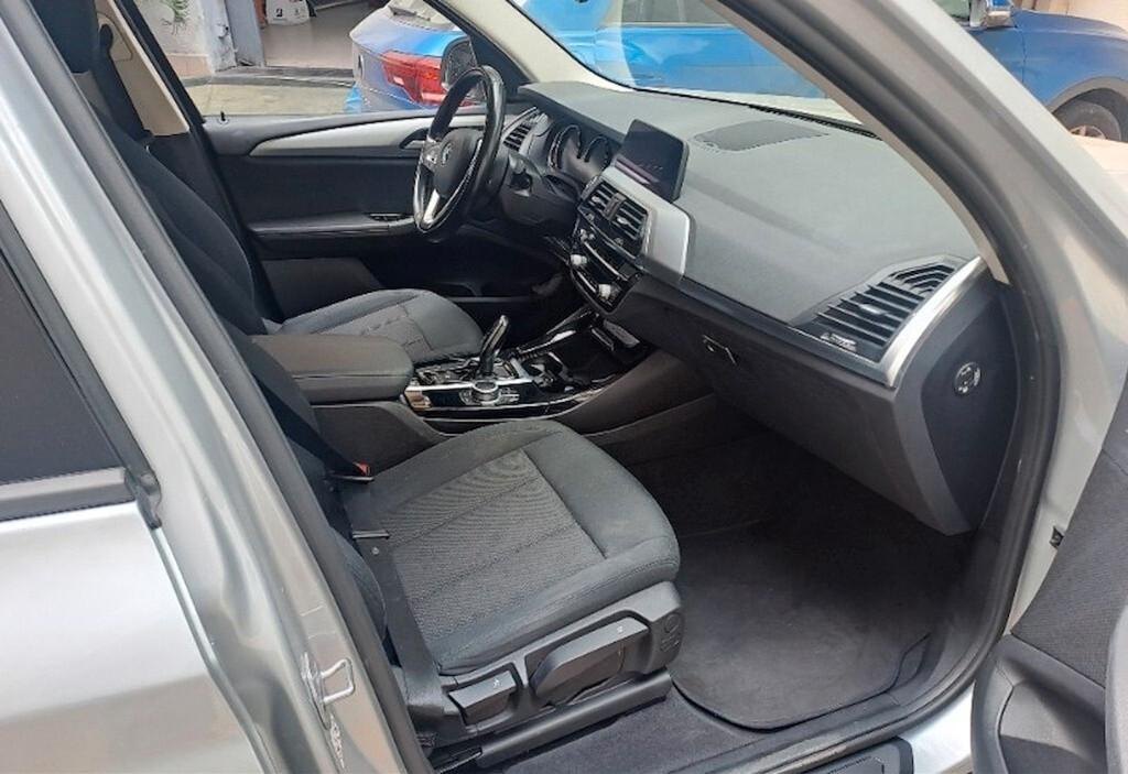 BMW X3 18D 150CV STEPTRONIC S-DRIVE 48V BUSINESS ADVANTAGE ( FARI LED - CLIMA TRIZONA - NAVI - PDC )