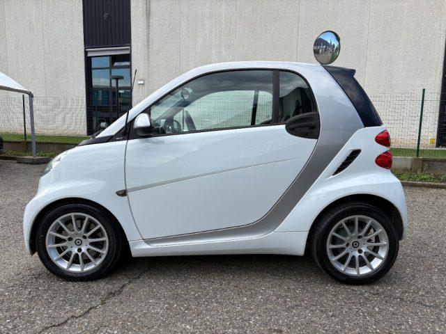 SMART ForTwo 1000 52 kW MHD coupé passion NEOPATENTATI