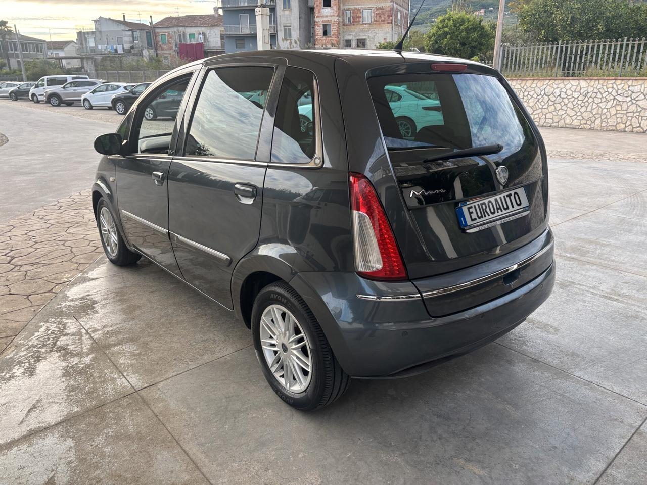 Lancia MUSA 1.6 Mjt 120 CV Gold-2011