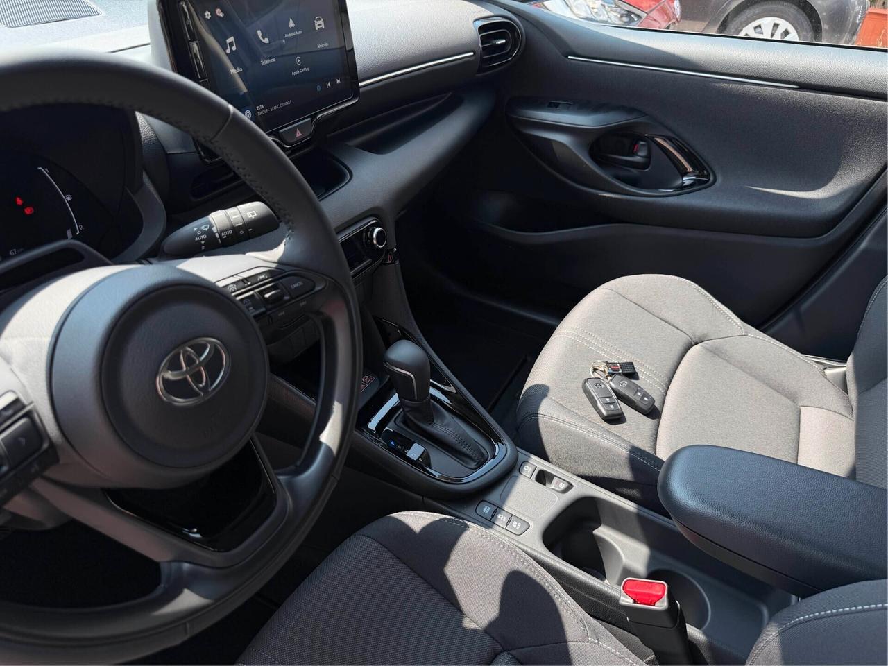 NUOVA Toyota Yaris 1.5 Hybrid Icon 2026