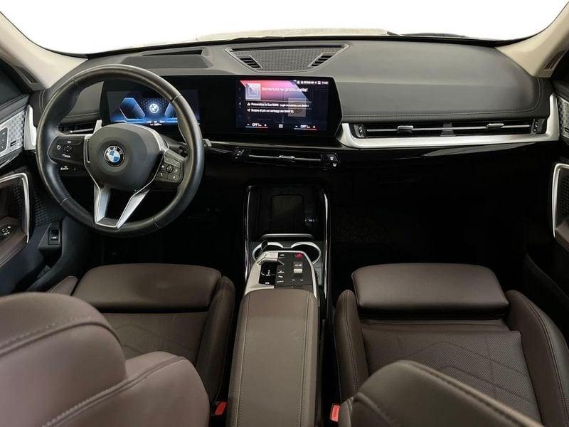 BMW X1 U11 sdrive18i X-Line auto