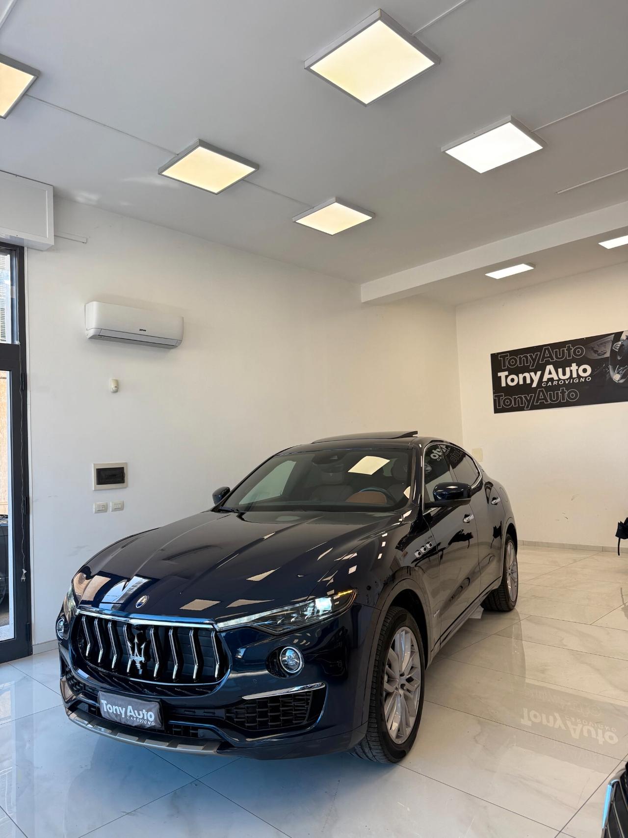 Maserati Levante 3.0 V6 Granlusso 250cv auto TETTO APRIBILE,APPLE CARPLAY,TELECAMERA,NAVIGATORE,PELLE