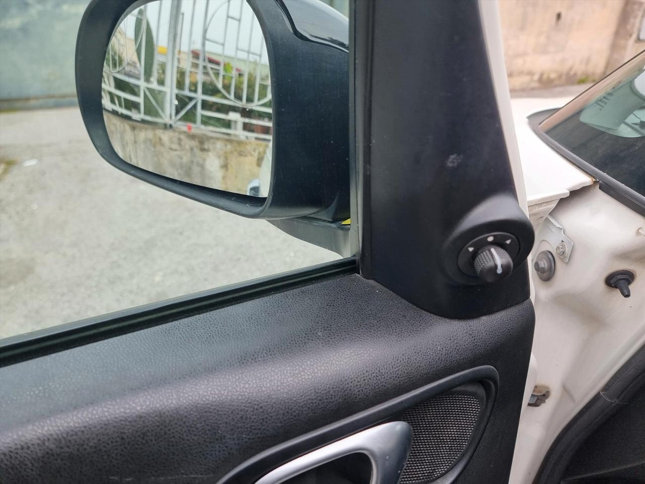 Fiat 500L 1.3 Multijet 85 CV Easy DANNI AL MOTORE FUSO