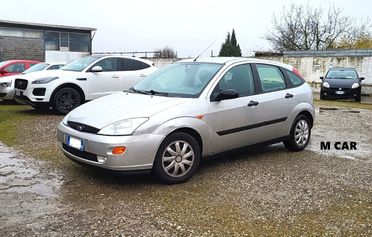 Ford Focus 1.6i 16V cat 5p. Ghia