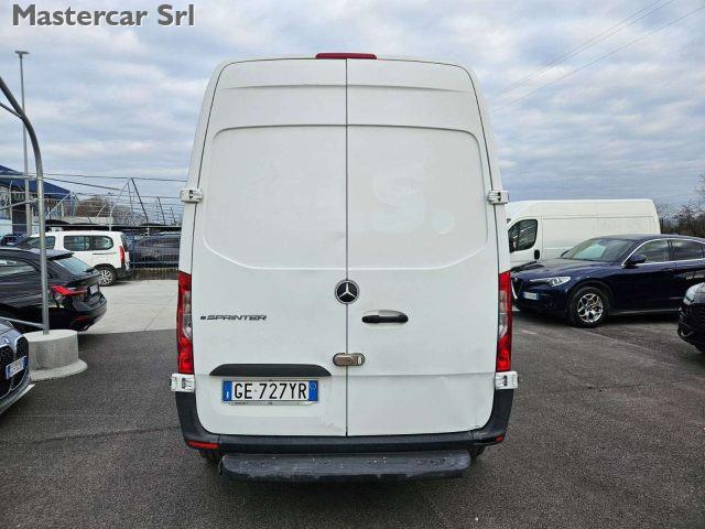 MERCEDES-BENZ Sprinter SPRINTER eSprinter 47kWh- 4 batterie - GE727YR