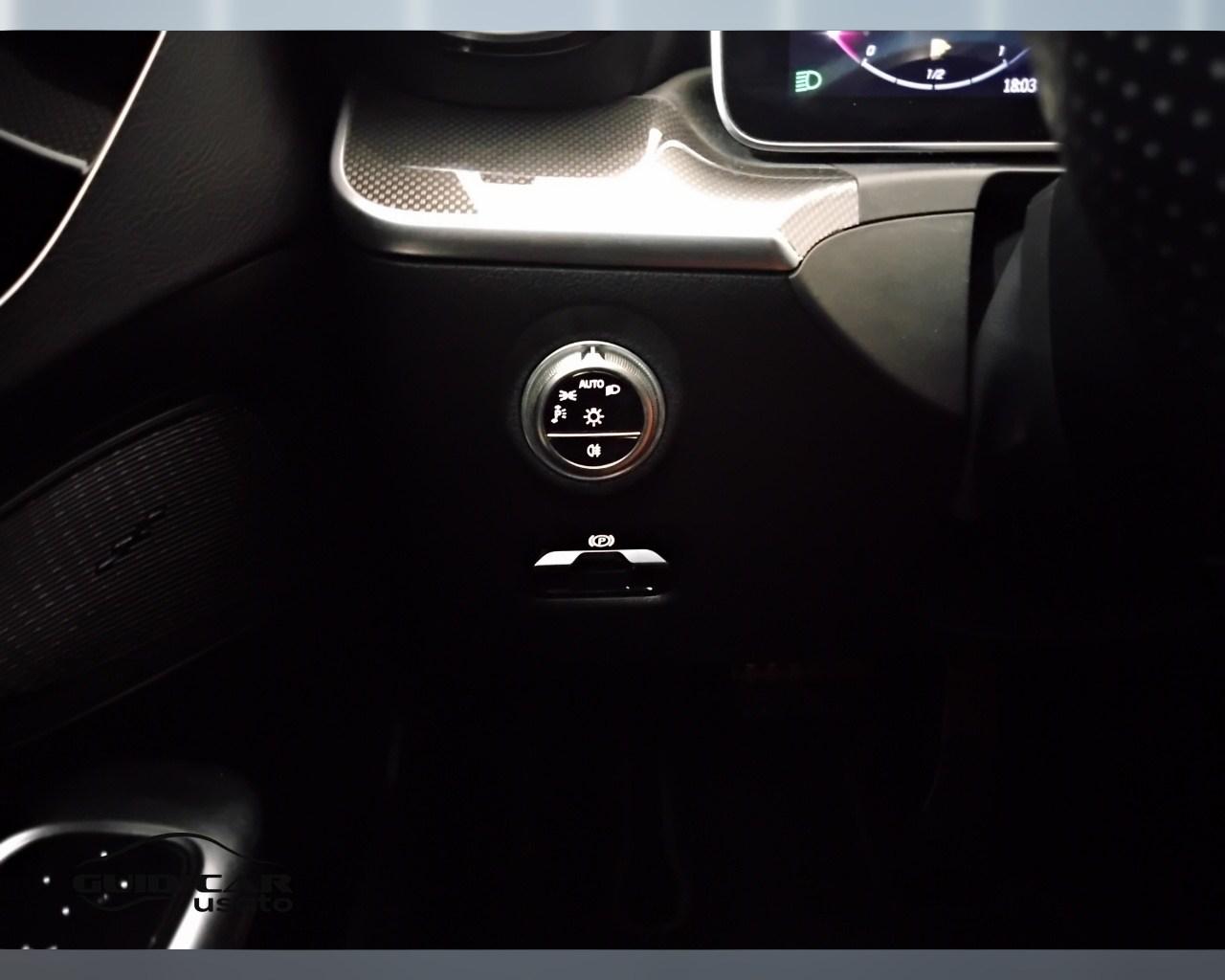 Mercedes-Benz Classe C-S206 SW 2021 - C SW 220 d mhev Premium auto
