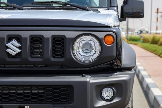 SUZUKI Jimny 1.5 GL Autovettura 4 Posti Nuova Di Fabbrica