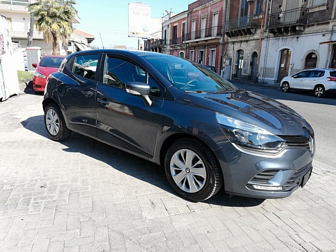 Renault Clio TCe 12V 75 CV 5 porte NO CLIMA