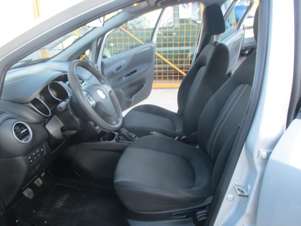 Fiat Punto 1.3 MJT Lounge (PARI AL NUOVO) 2014