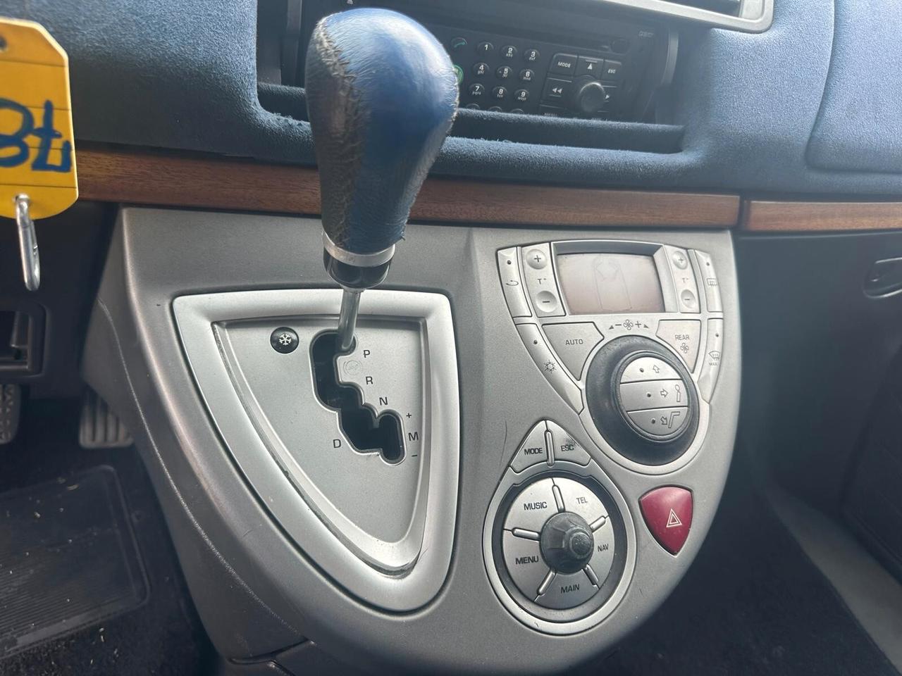Lancia Phedra 2.2 JTD Emblema AUTOM. NEOPATENTATI 7P