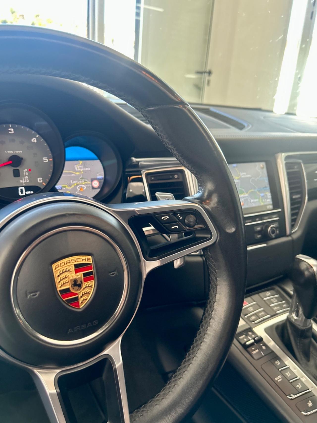 Porsche Macan 3.0 S Diesel TETTO FULL finanziabile