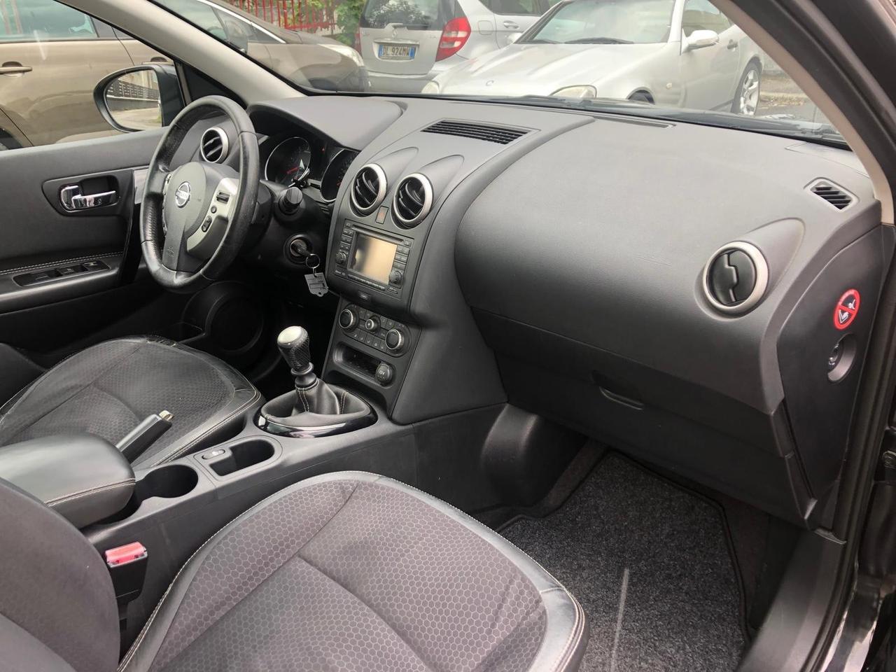 Nissan Qashqai 1.5 dCi DPF Tekna 360* 130000 km