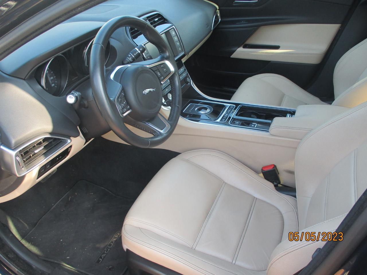 Jaguar XE 2.0 D 180 CV AWD aut. Portfolio