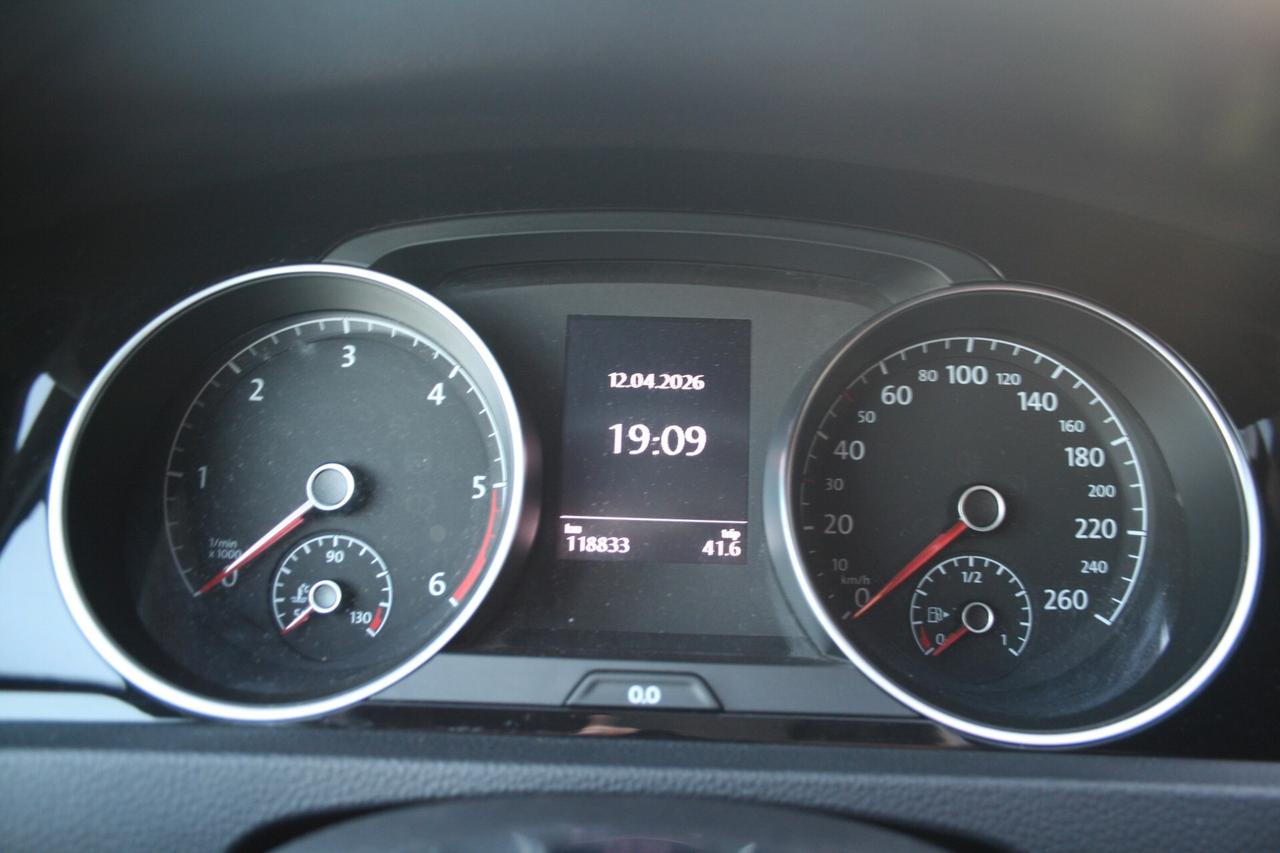 Volkswagen Golf 1.6 TDI 110 CV DSG 5p. R-LINE BlueMotion Technology