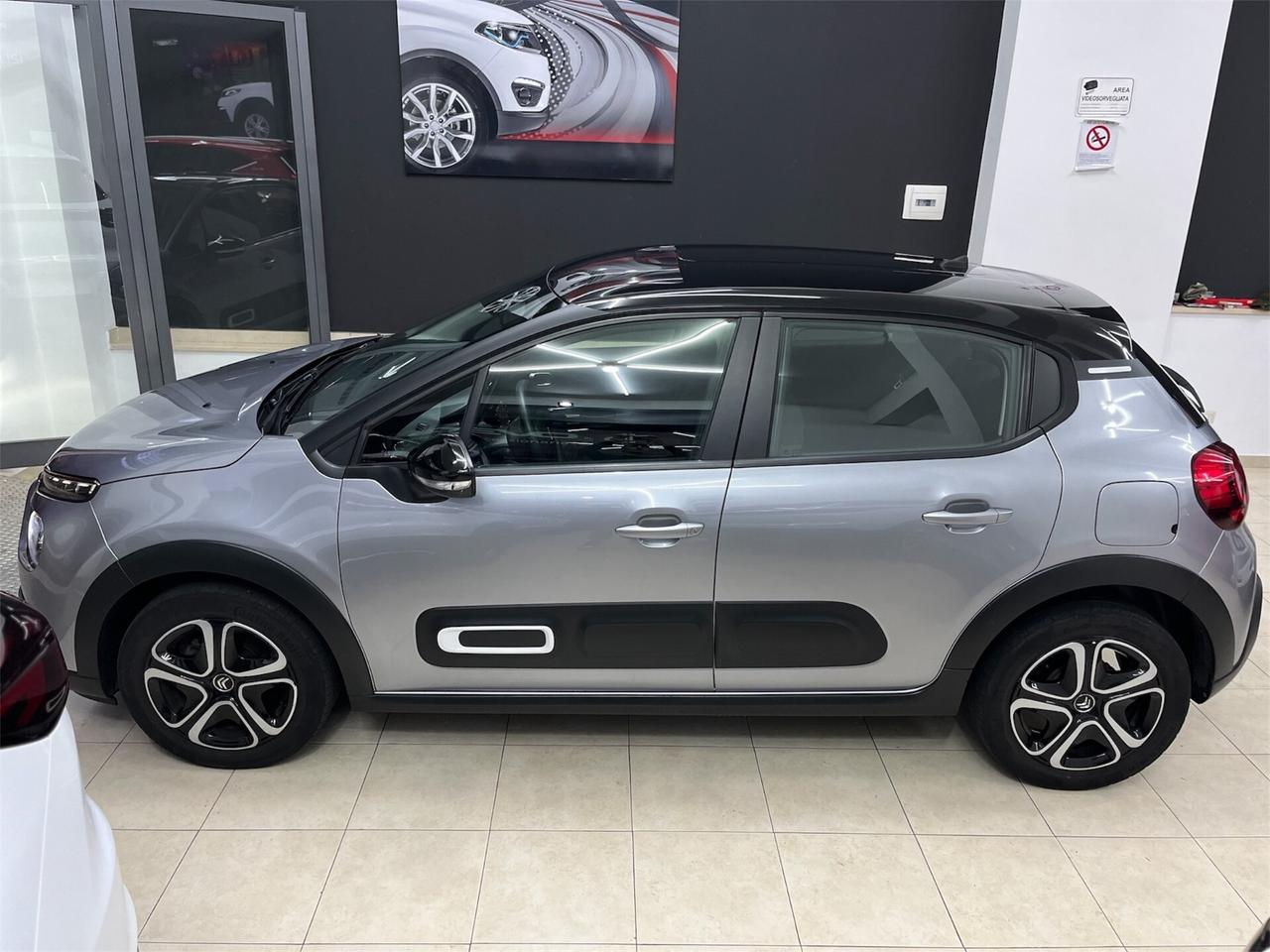 Citroen C3 PureTech Shine Pack KM 76.000 - 2022