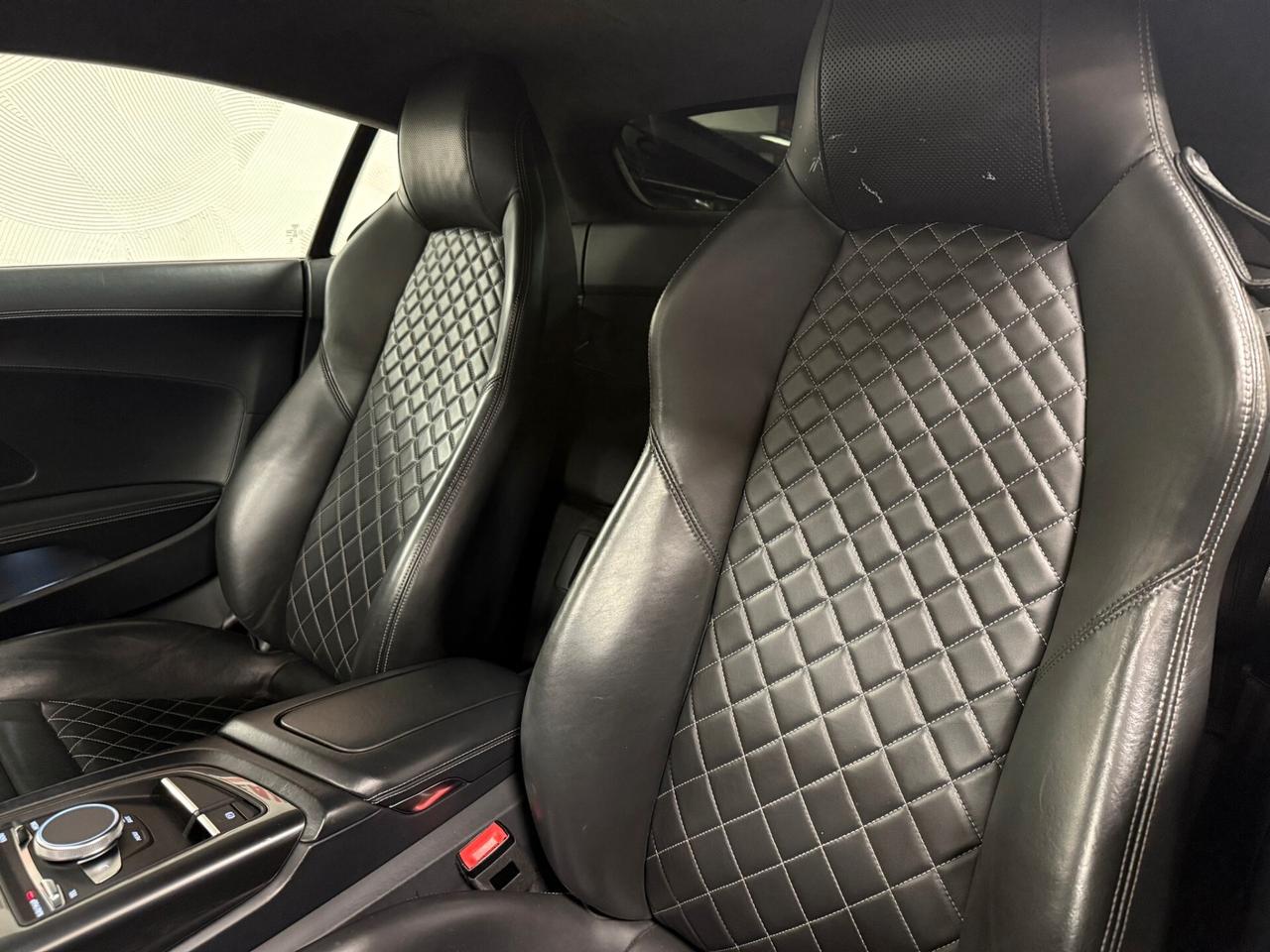 Audi R8 Spyder V10 RWD S tronic