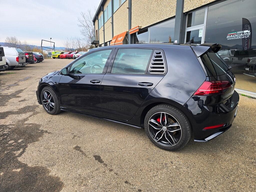 Volkswagen Golf 1.6 TDI 115 CV HIGHILINE R LINE