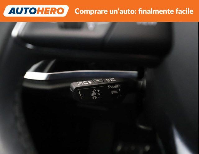 AUDI Q3 35 TDI Business Advanced