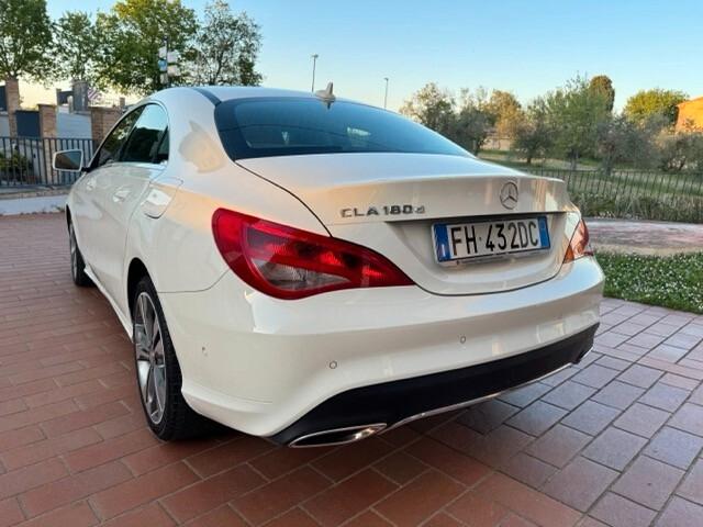 Mercedes-benz CLA 180 d Premium
