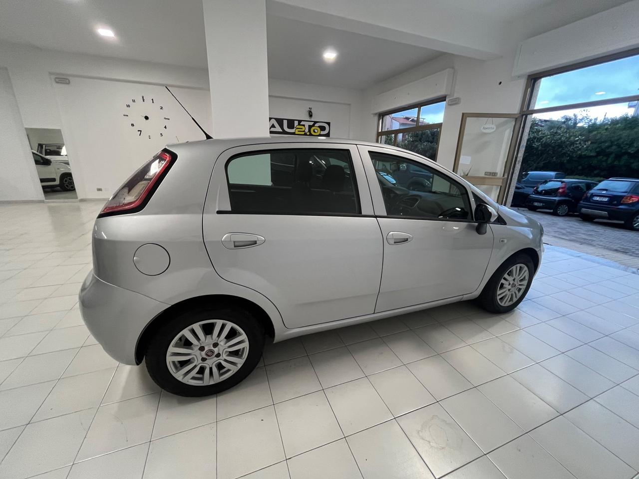 Fiat Punto 1.3 MJT II 75 CV 5 porte Street