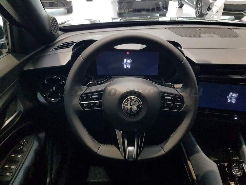 Alfa Romeo Junior Junior 1.2 ibrida 136cv edct6