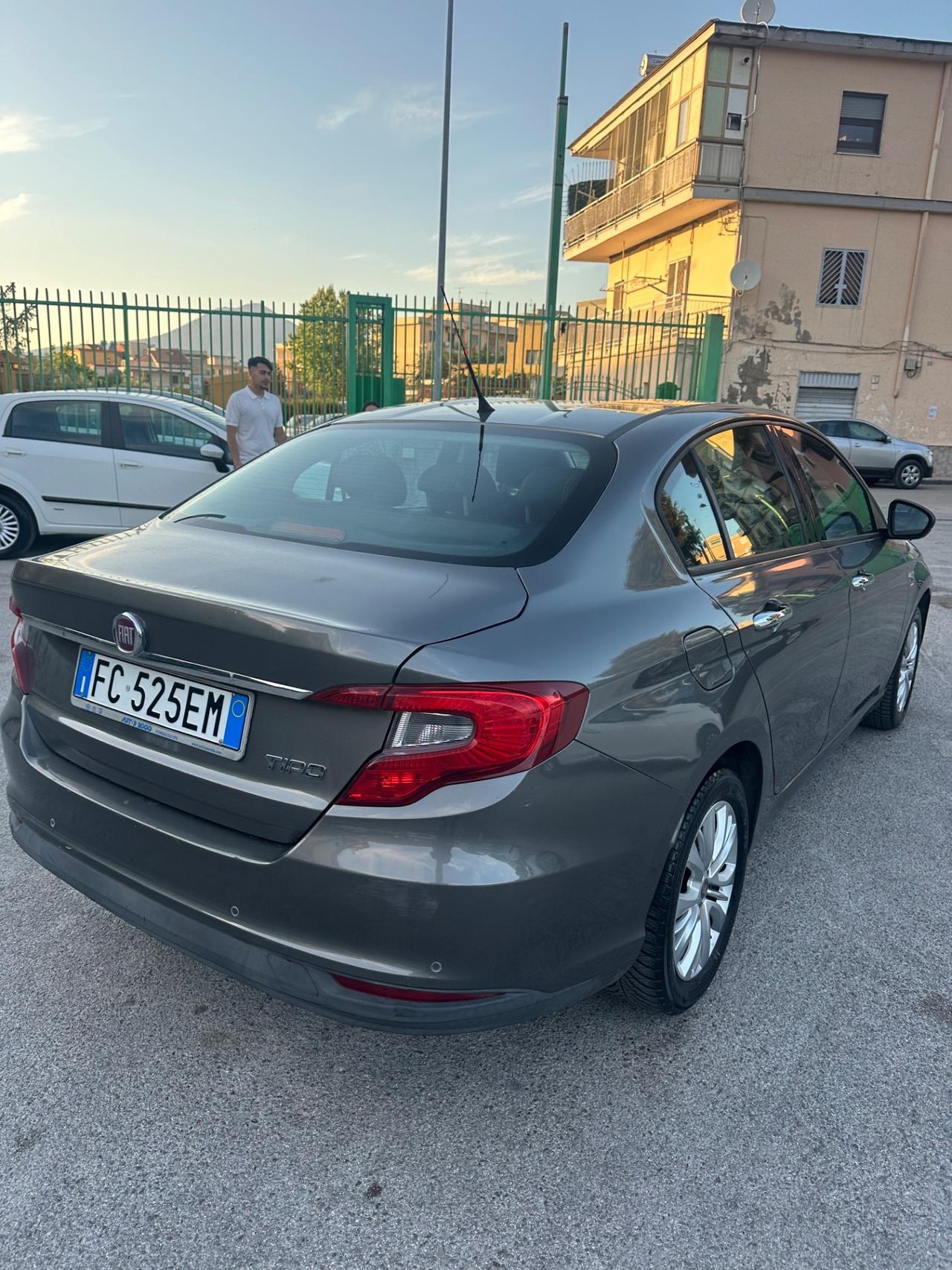Fiat Tipo 1.3 Mjt S&S 5 porte Sedan
