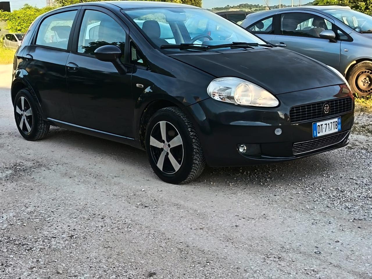 Fiat Grande Punto 2009 1.3 MJT 75 CV 5 porte Dynamic NEOPATENTATI