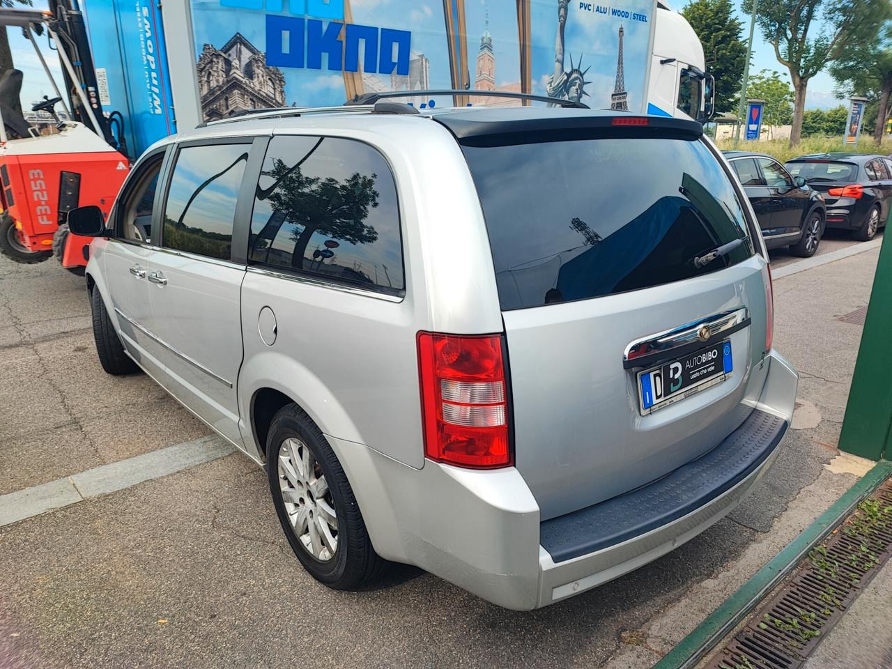 Chrysler Voyager Grand 2.8 CRD DPF Limited