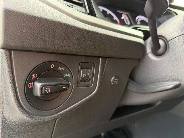 VOLKSWAGEN Polo 1.0 NAVI CARPLAY APPLE&ANDROID+2PDC+CLIMATRONIC