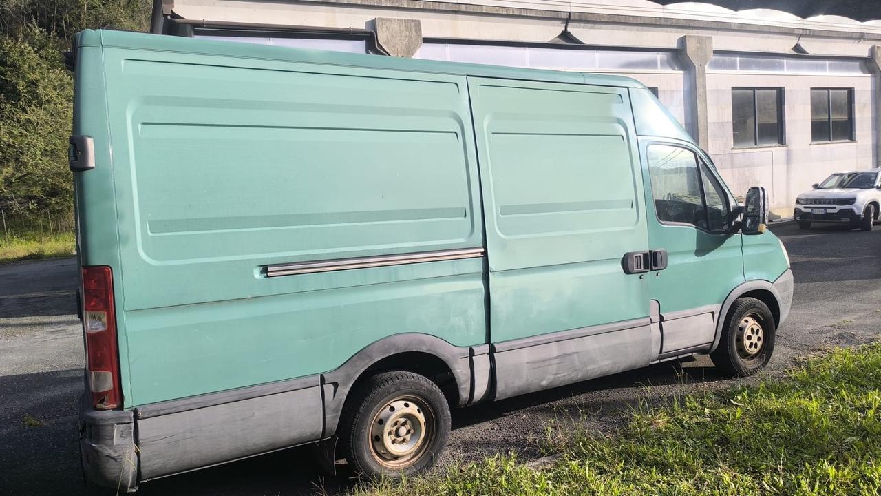 Iveco Ecodaily 35S18P 3.0 Diesel 177cv - 2009