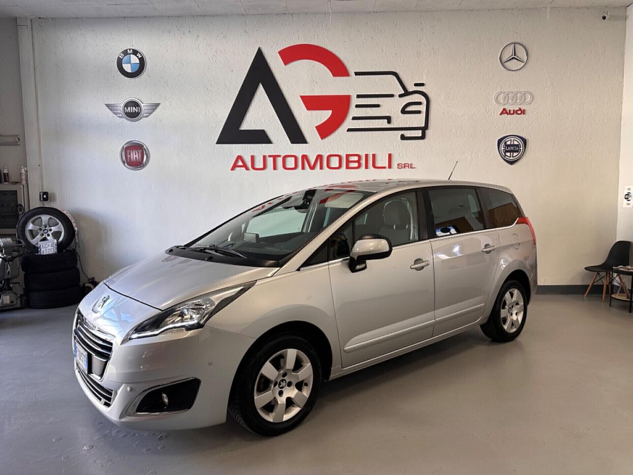 PUGEOT 5008 1.6 HDI 7 POSTI