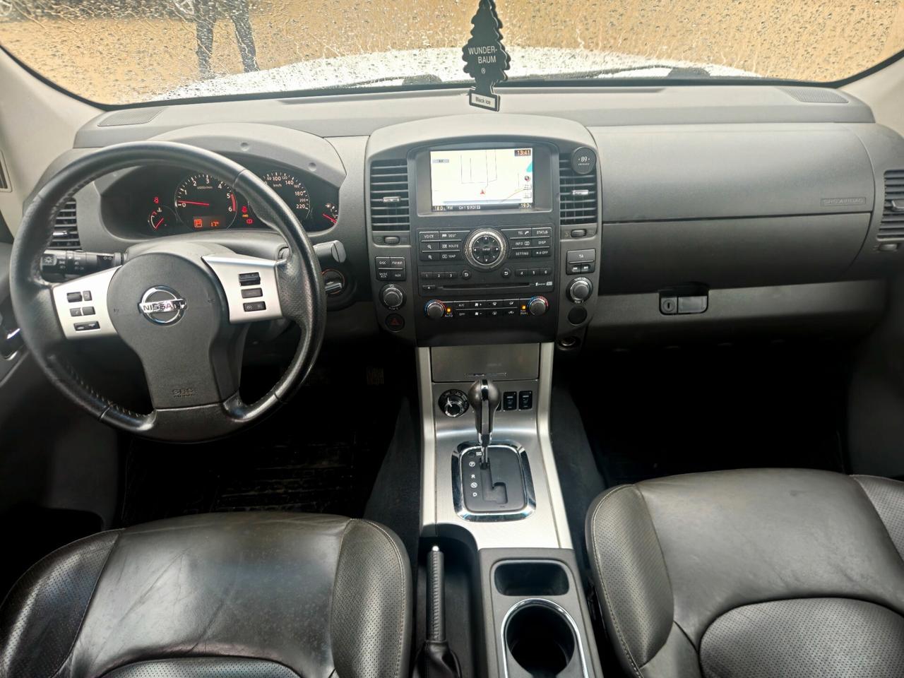Nissan Navara 3.0 dCi 4 porte Double Cab LE V6