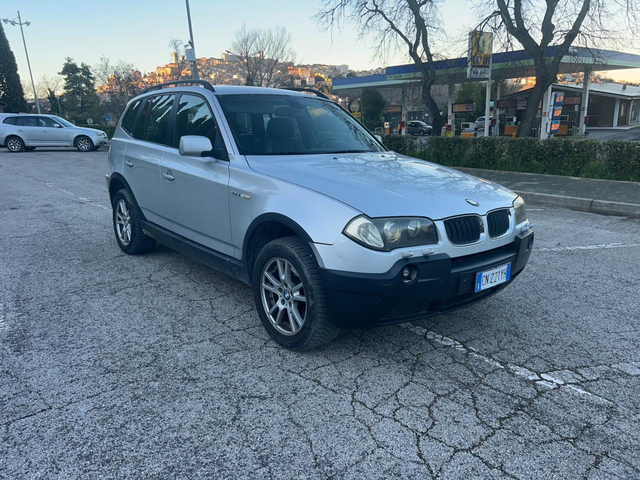 Bmw X3 2.0d cat Futura